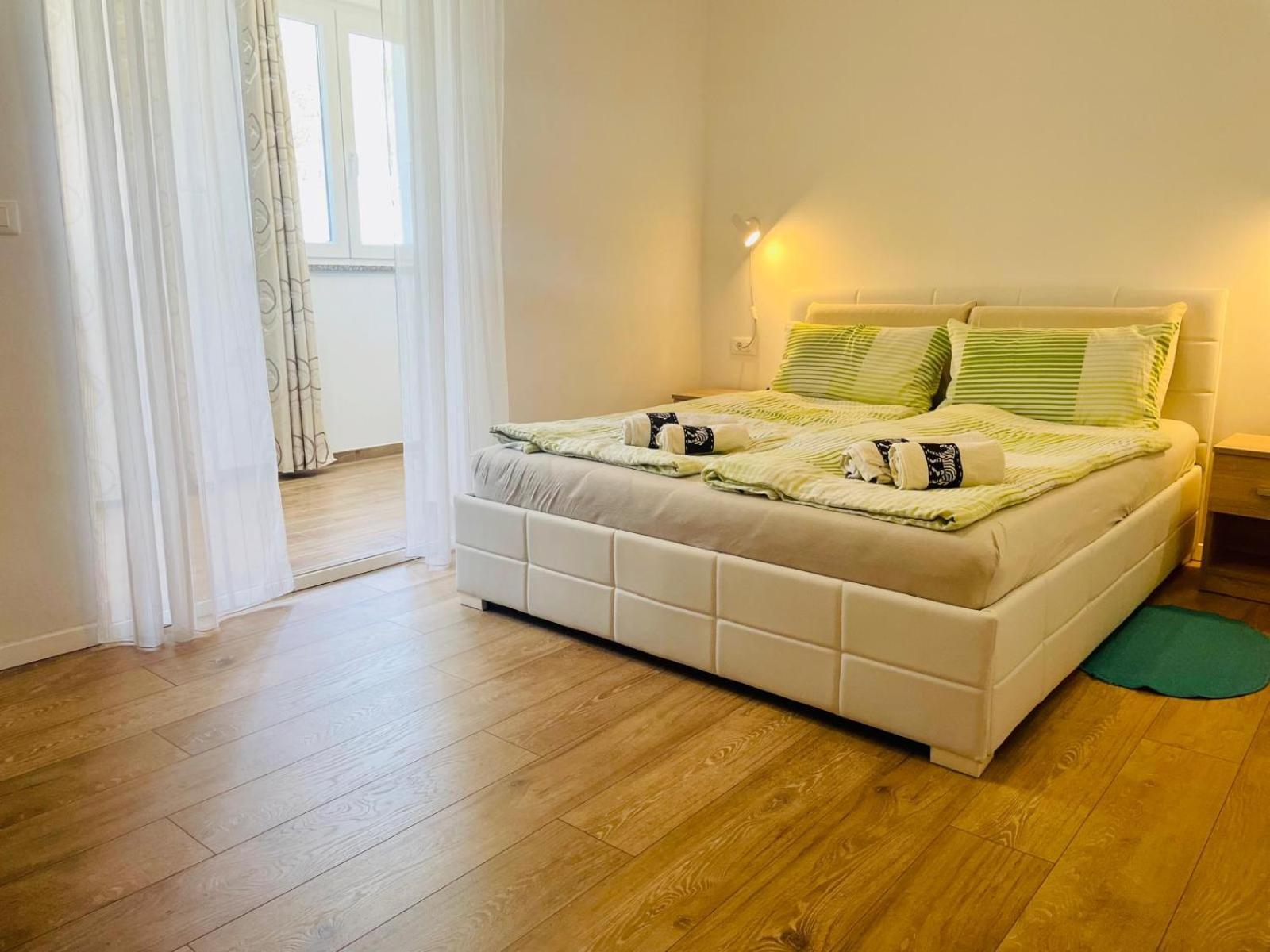 Boutique Apartment With Private Pool For Your Exclusive Use Novigrad Istria المظهر الخارجي الصورة