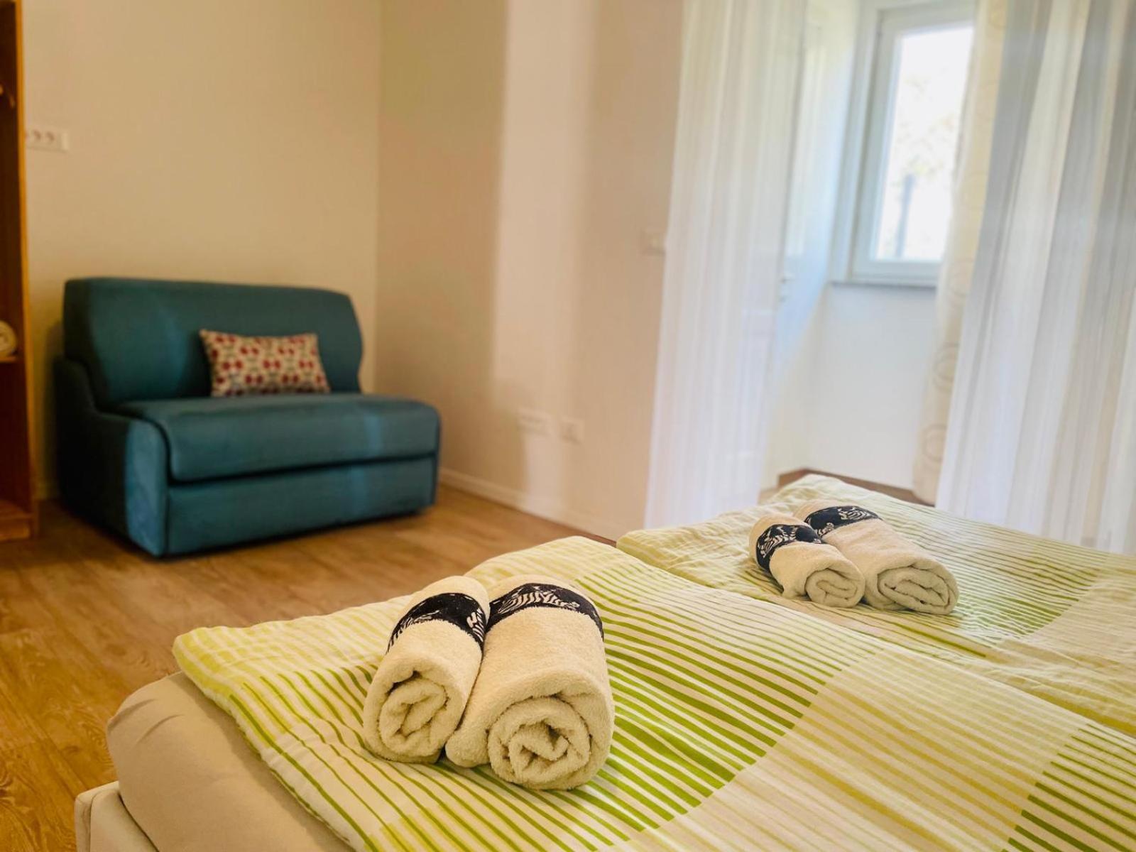 Boutique Apartment With Private Pool For Your Exclusive Use Novigrad Istria المظهر الخارجي الصورة