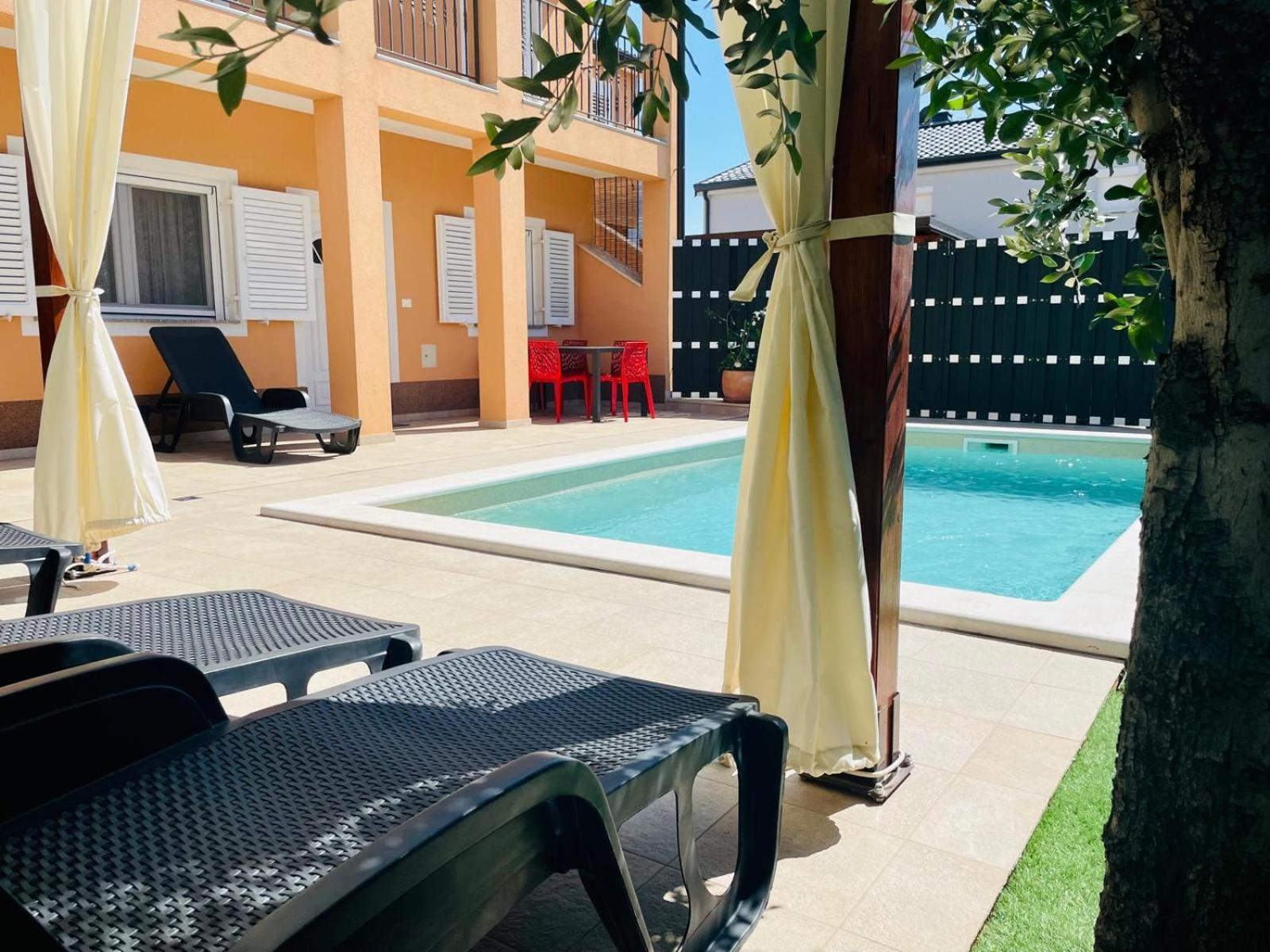 Boutique Apartment With Private Pool For Your Exclusive Use Novigrad Istria المظهر الخارجي الصورة